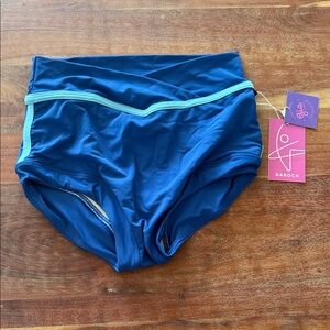 Women's size small dance briefs Daroch